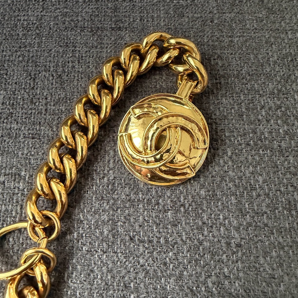 CHANEL Gold Textured Charm belt/necklace